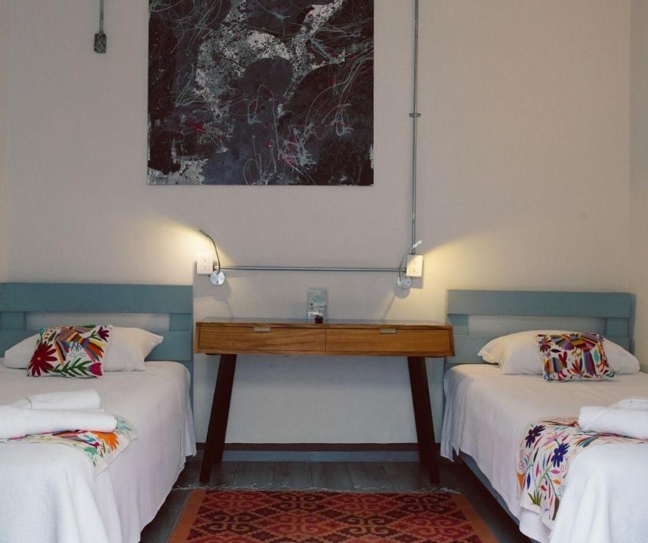 Hotel Bkl *